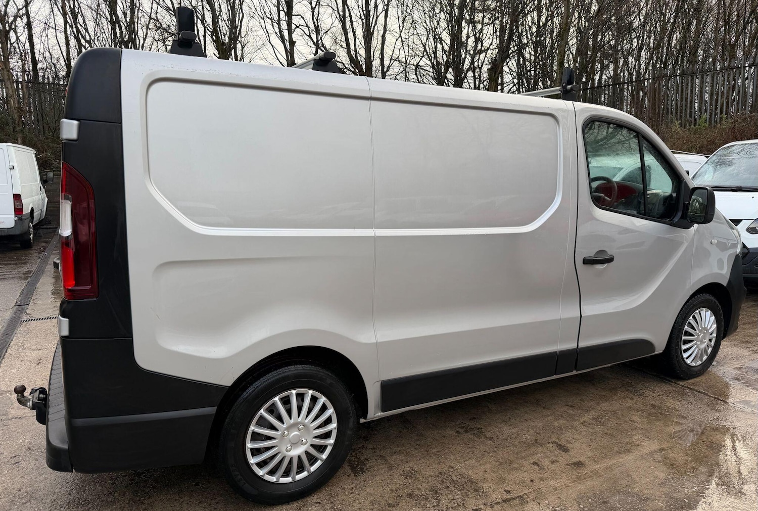 Used Vauxhall Vivaro 2015 for sale - 77625507: Photo 10
