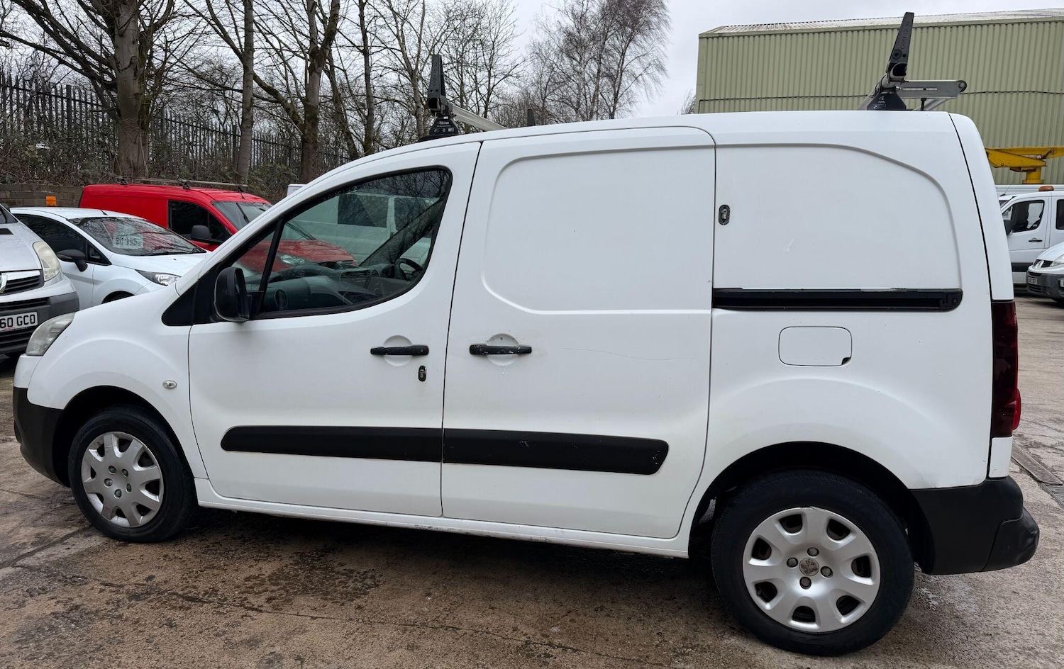 Used Peugeot Partner 2014 for sale - 77892376: Photo 19