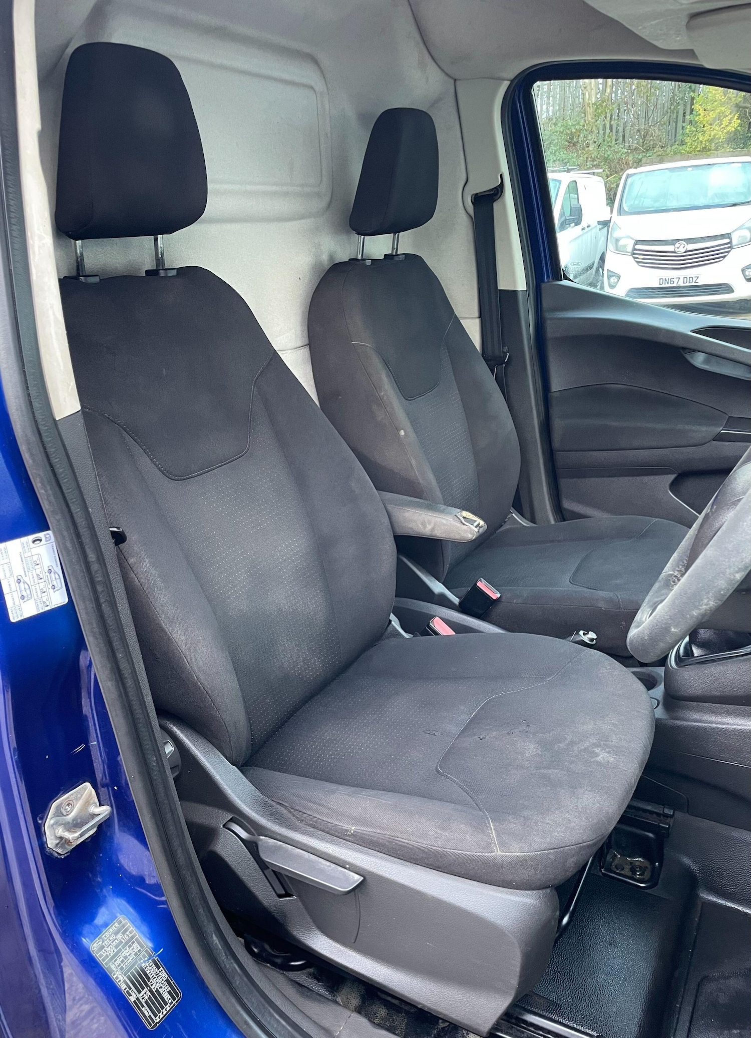 Used Ford Transit Courier 2014 for sale - 76865868: Photo 21