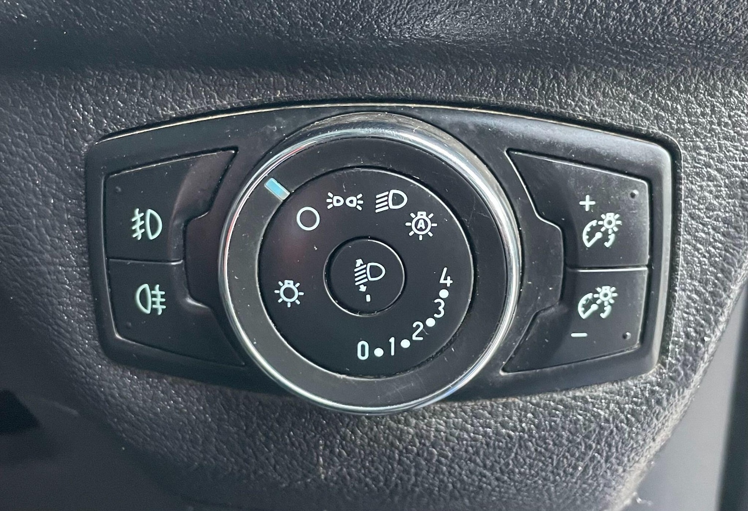 Used Ford Transit Courier 2014 for sale - 76865868: Photo 23