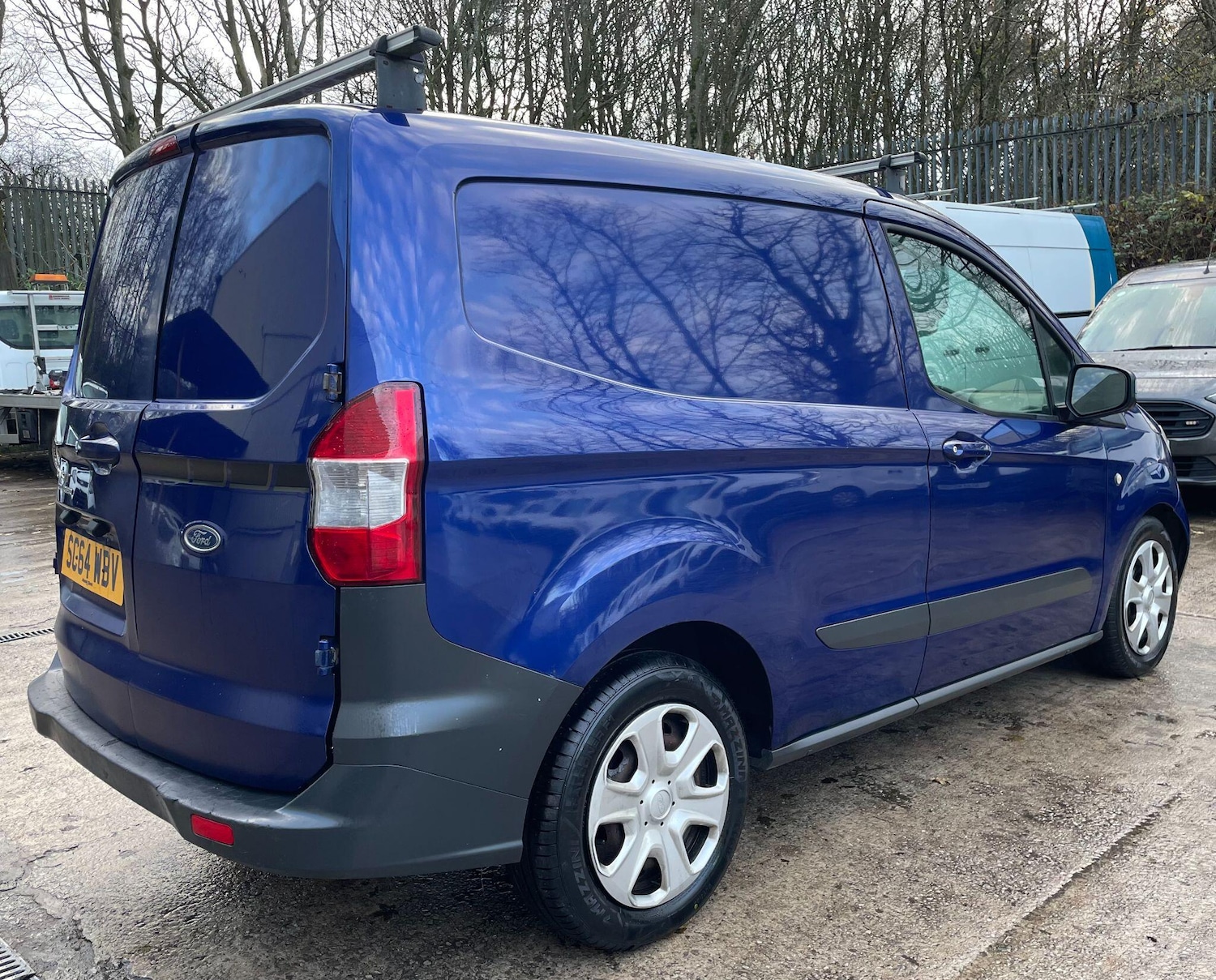 Used Ford Transit Courier 2014 for sale - 76865868: Photo 9