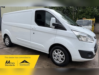 Used Ford Transit Custom 2015 for sale - 78609494: Photo