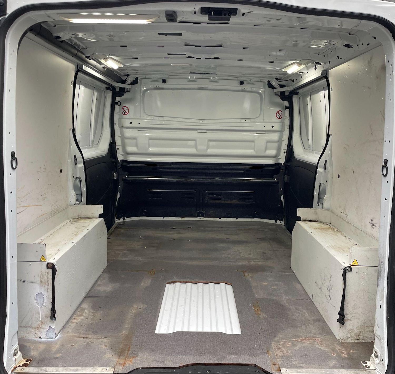 Used Vauxhall Vivaro 2016 for sale - 76645506: Photo 15