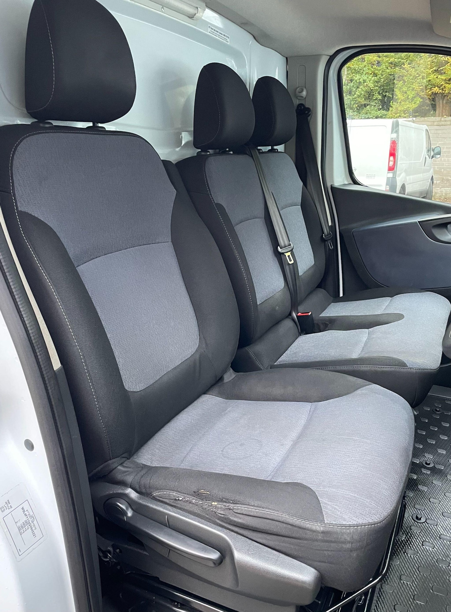 Used Vauxhall Vivaro 2016 for sale - 76645506: Photo 29