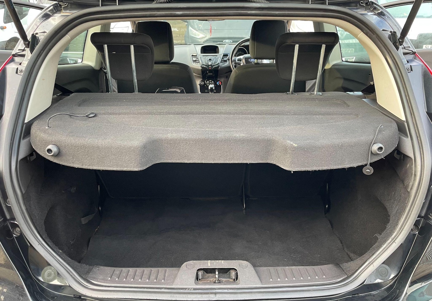 Used Ford Fiesta 2014 for sale - 76866325: Photo 12