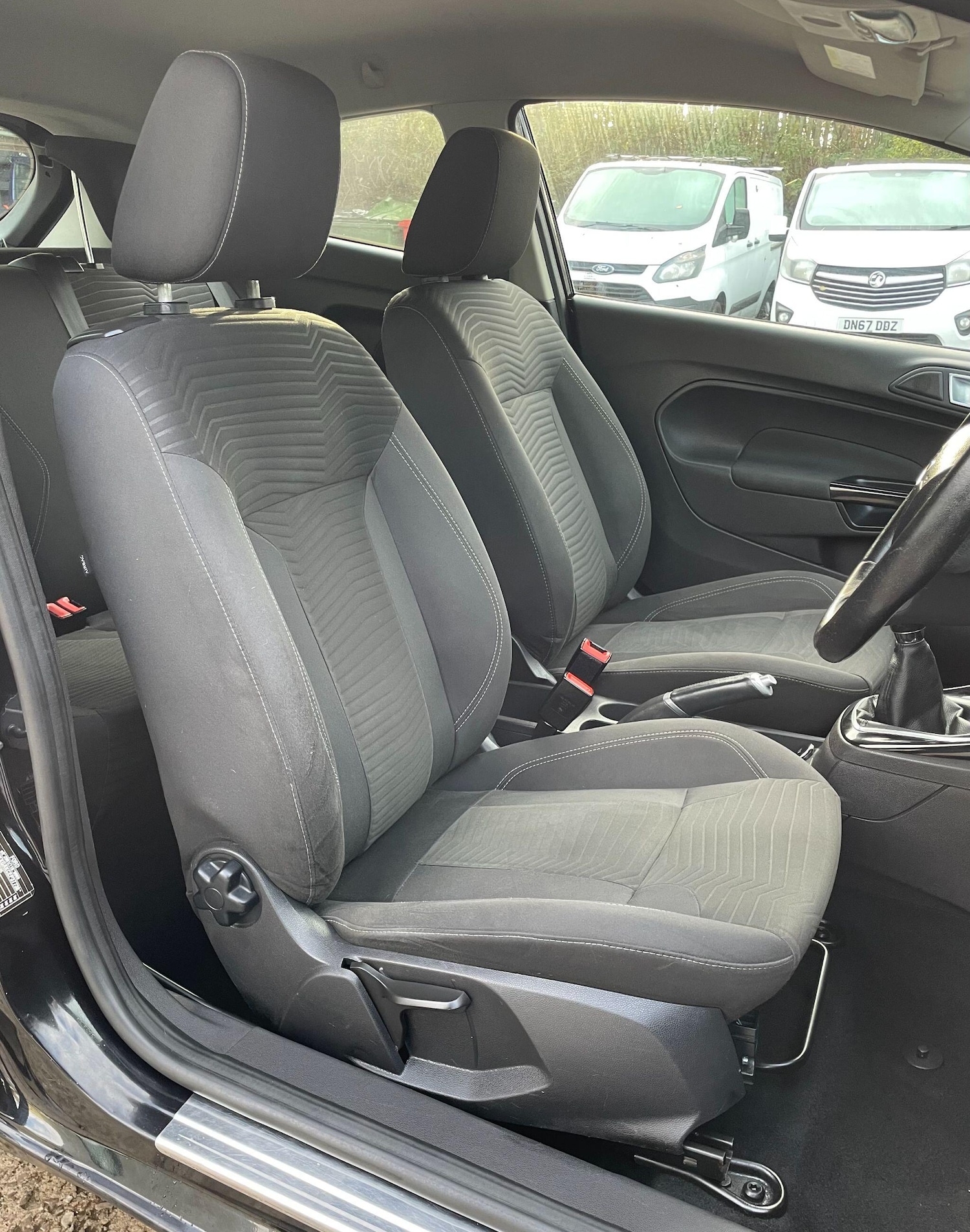 Used Ford Fiesta 2014 for sale - 76866325: Photo 24