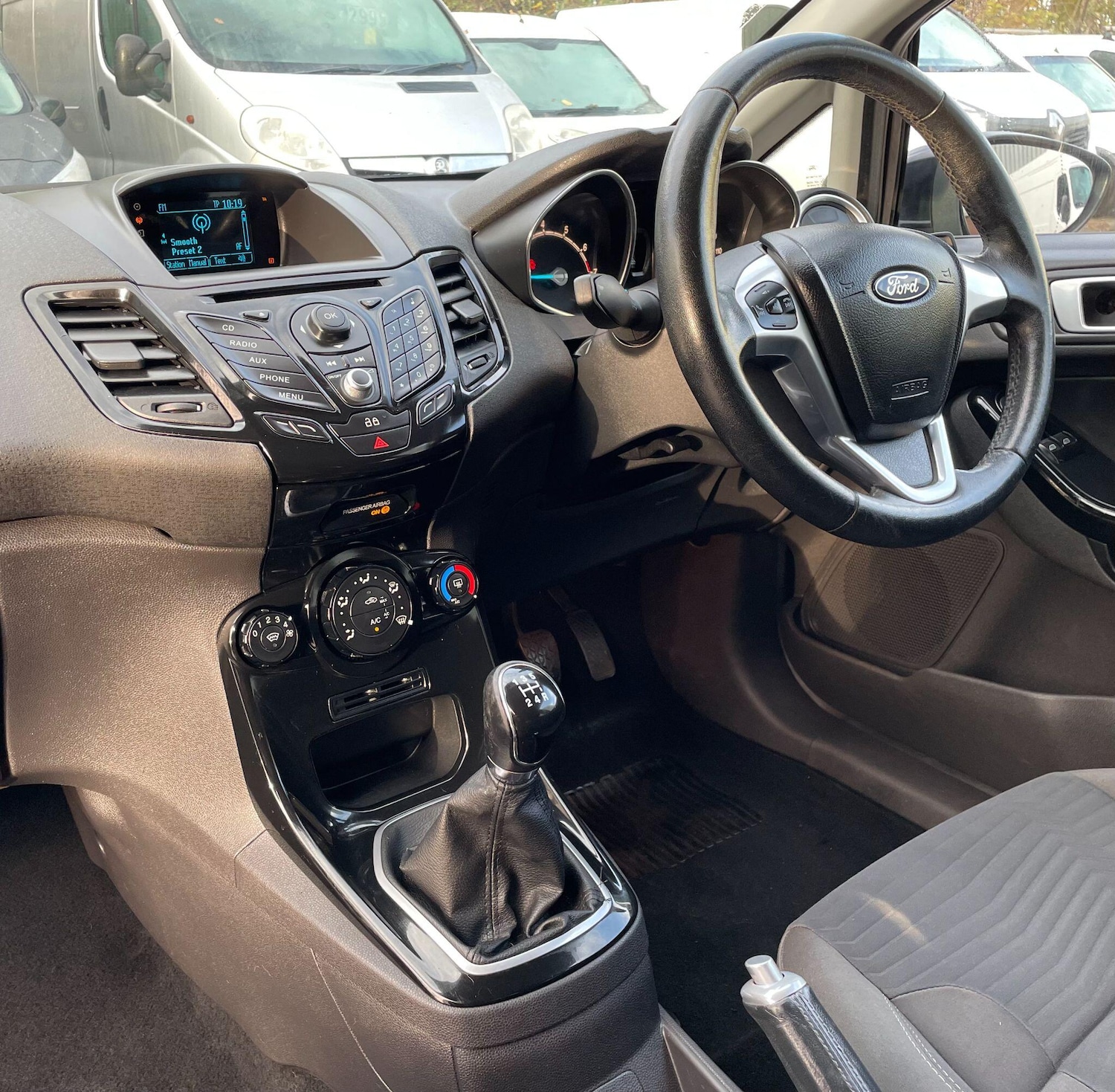 Used Ford Fiesta 2014 for sale - 76866325: Photo 38