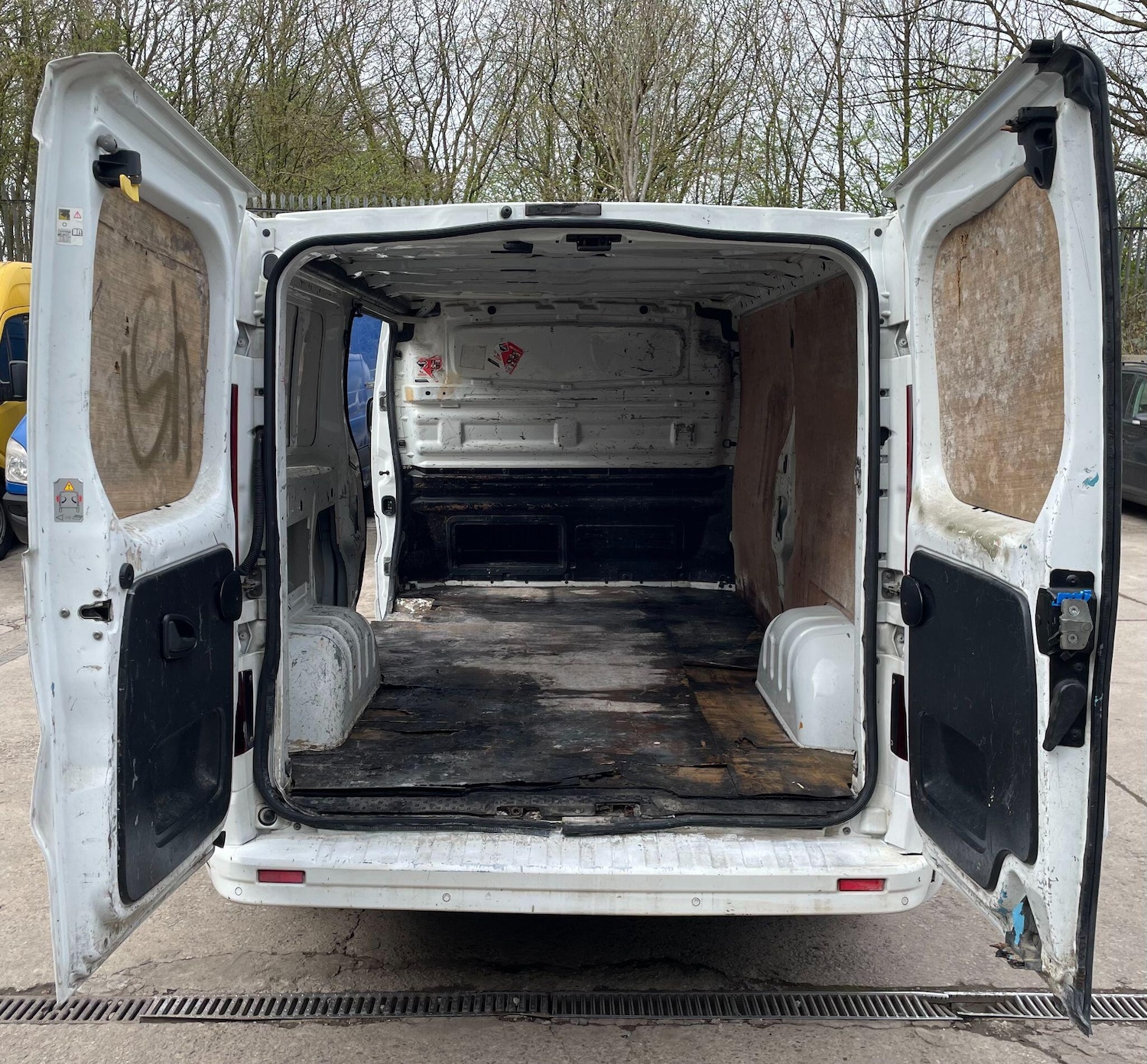 Used Vauxhall Vivaro 2016 for sale - 78007673: Photo 8