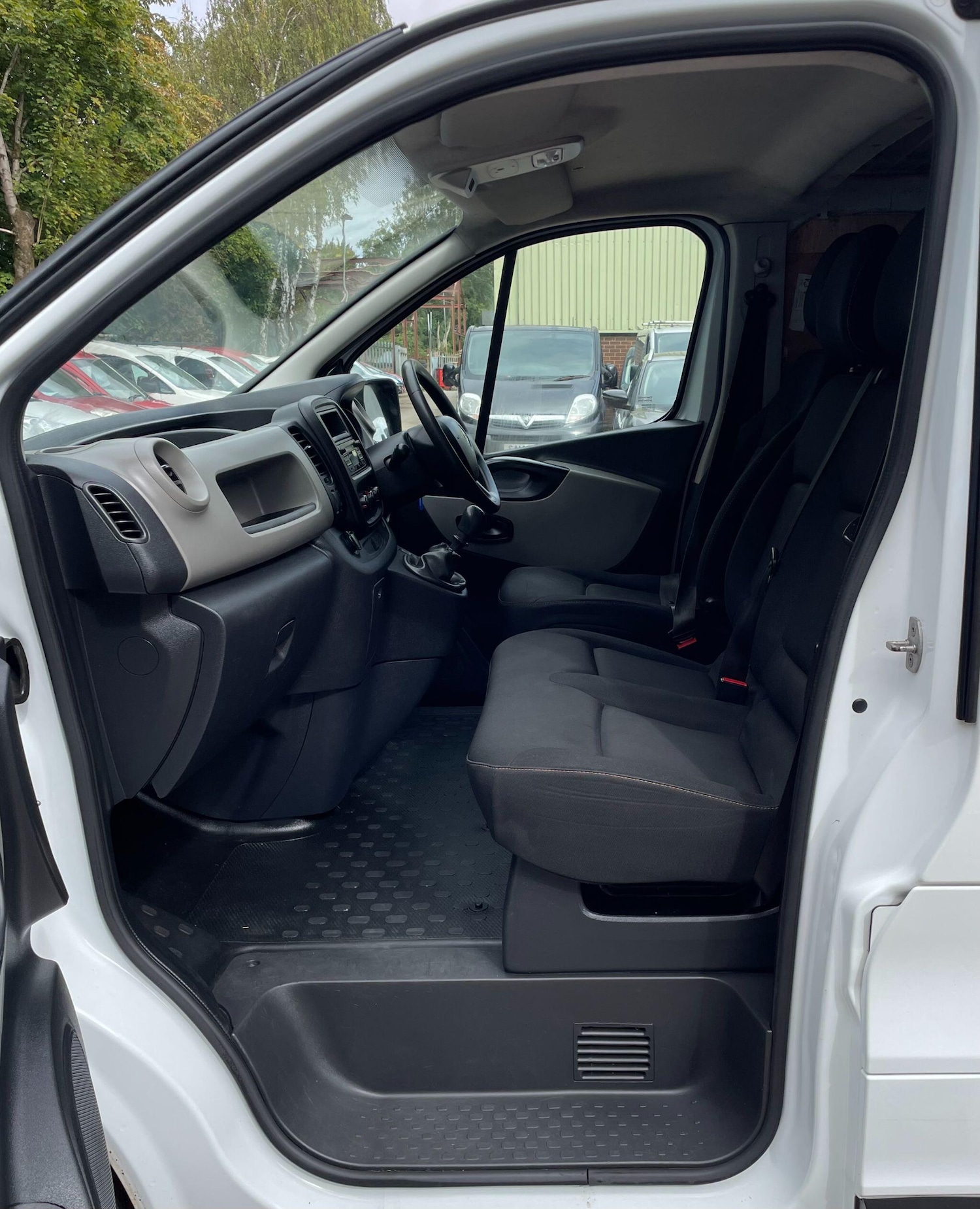 Used Renault Trafic 2019 for sale - 77400652: Photo 32