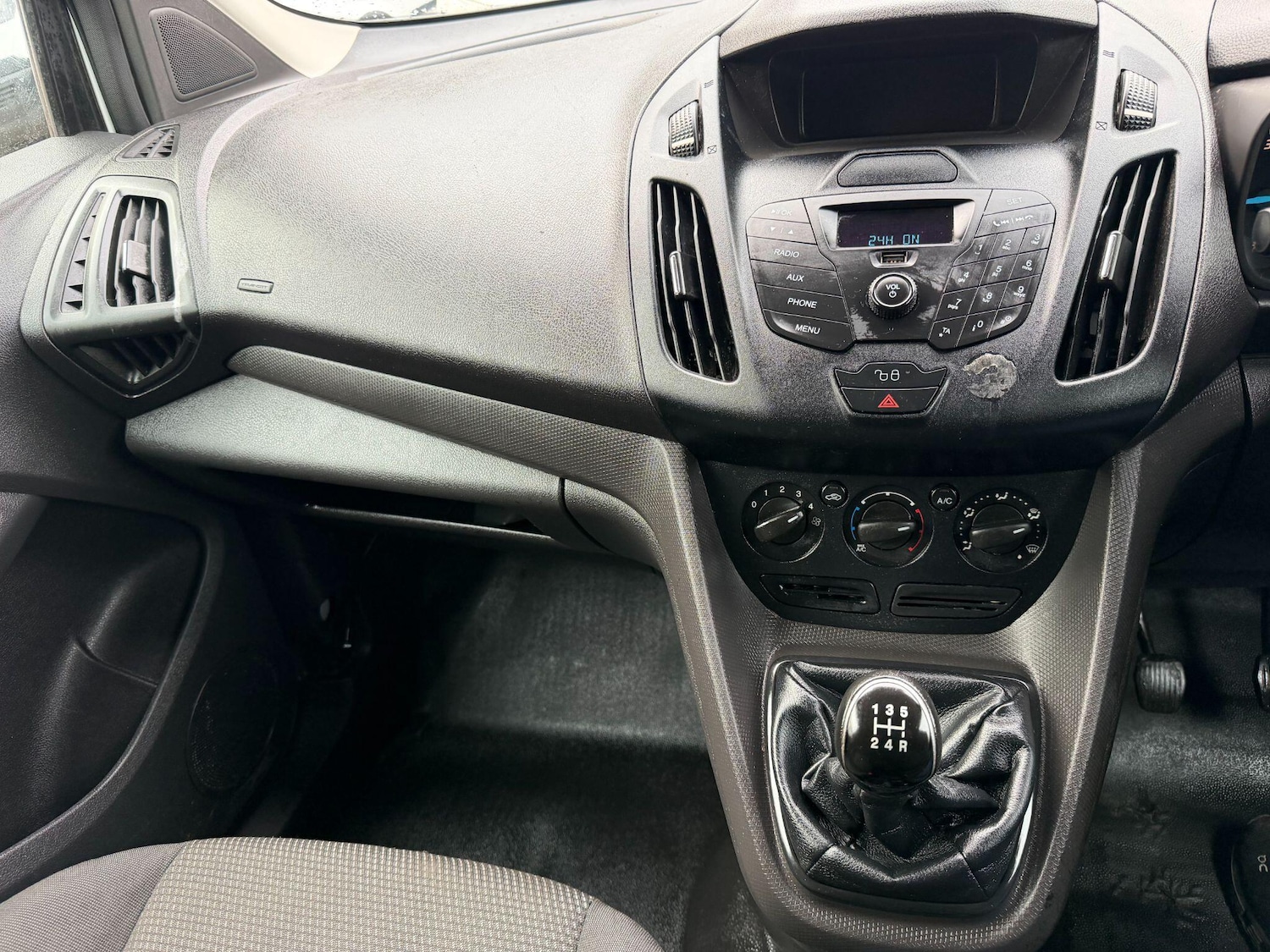 Used Ford Transit Connect 2017 for sale - 77696601: Photo 36