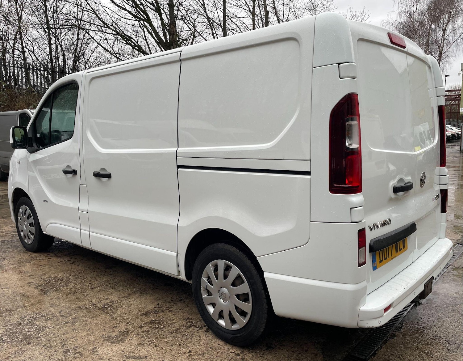 Used Vauxhall Vivaro 2017 for sale - 77290458: Photo 13