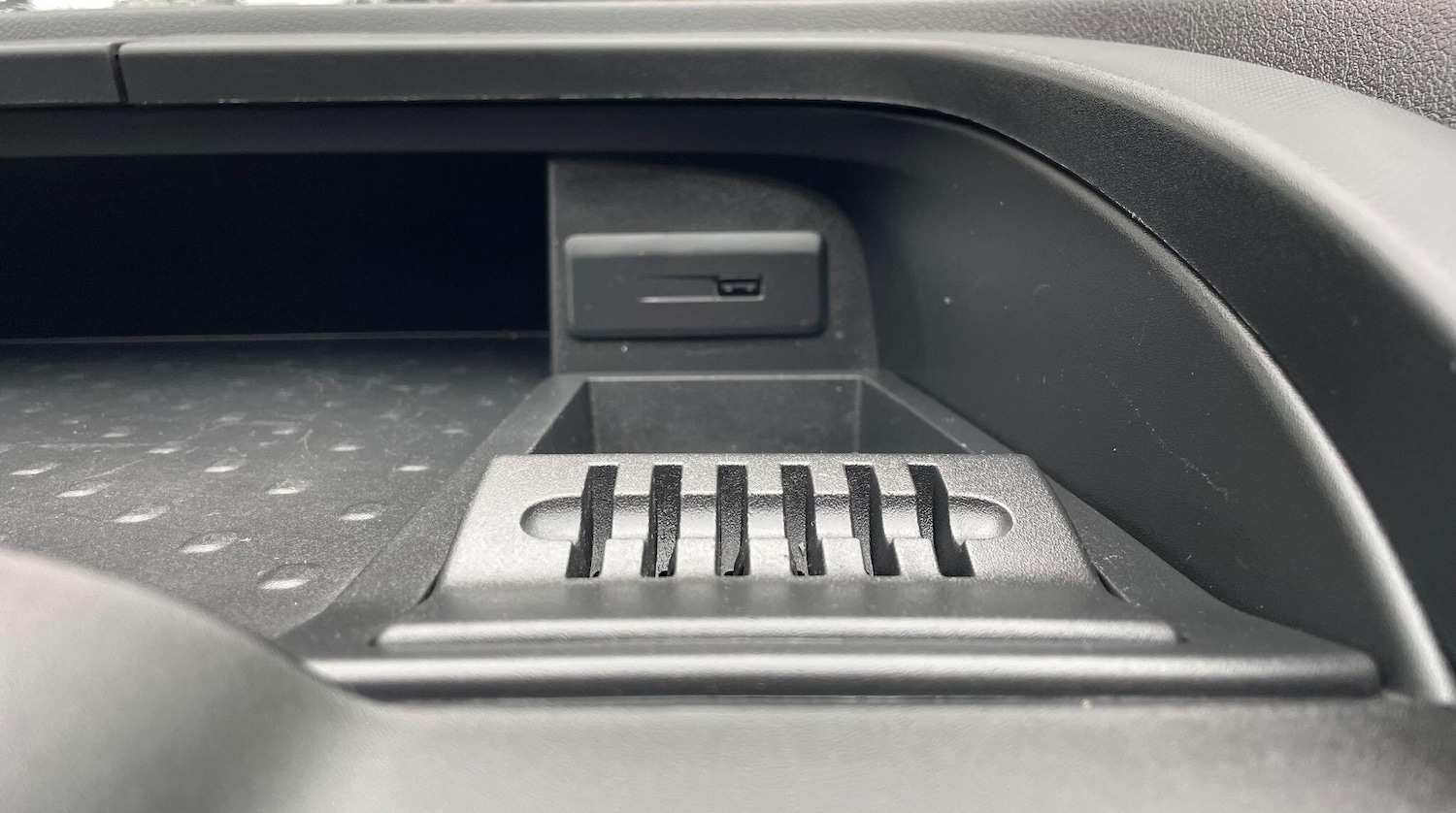 Used Vauxhall Vivaro 2017 for sale - 77290458: Photo 31