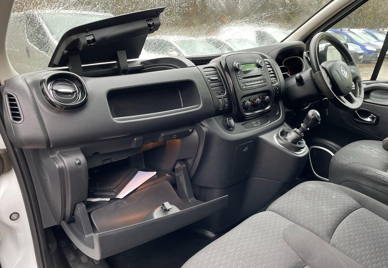 Used Vauxhall Vivaro 2017 for sale - 77290458: Photo 37