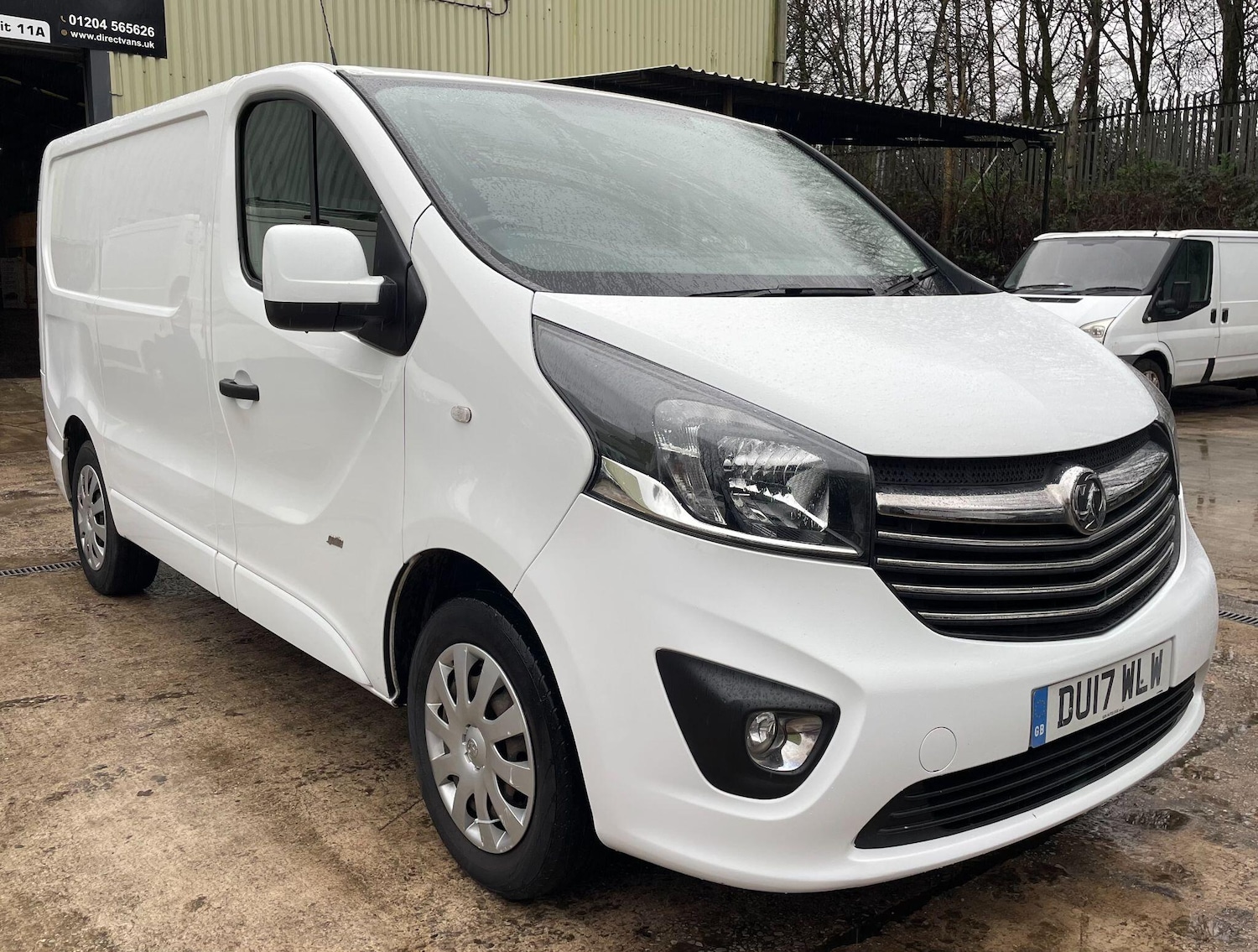 Used Vauxhall Vivaro 2017 for sale - 77290458: Photo 4