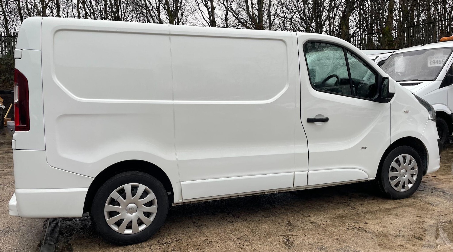 Used Vauxhall Vivaro 2017 for sale - 77290458: Photo 8