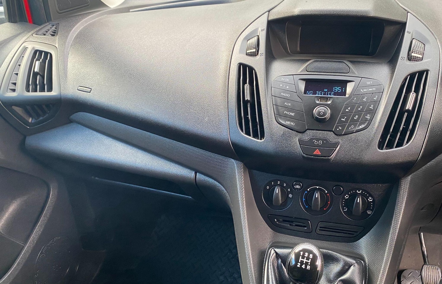 Used Ford Transit Connect 2016 for sale - 76743408: Photo 32