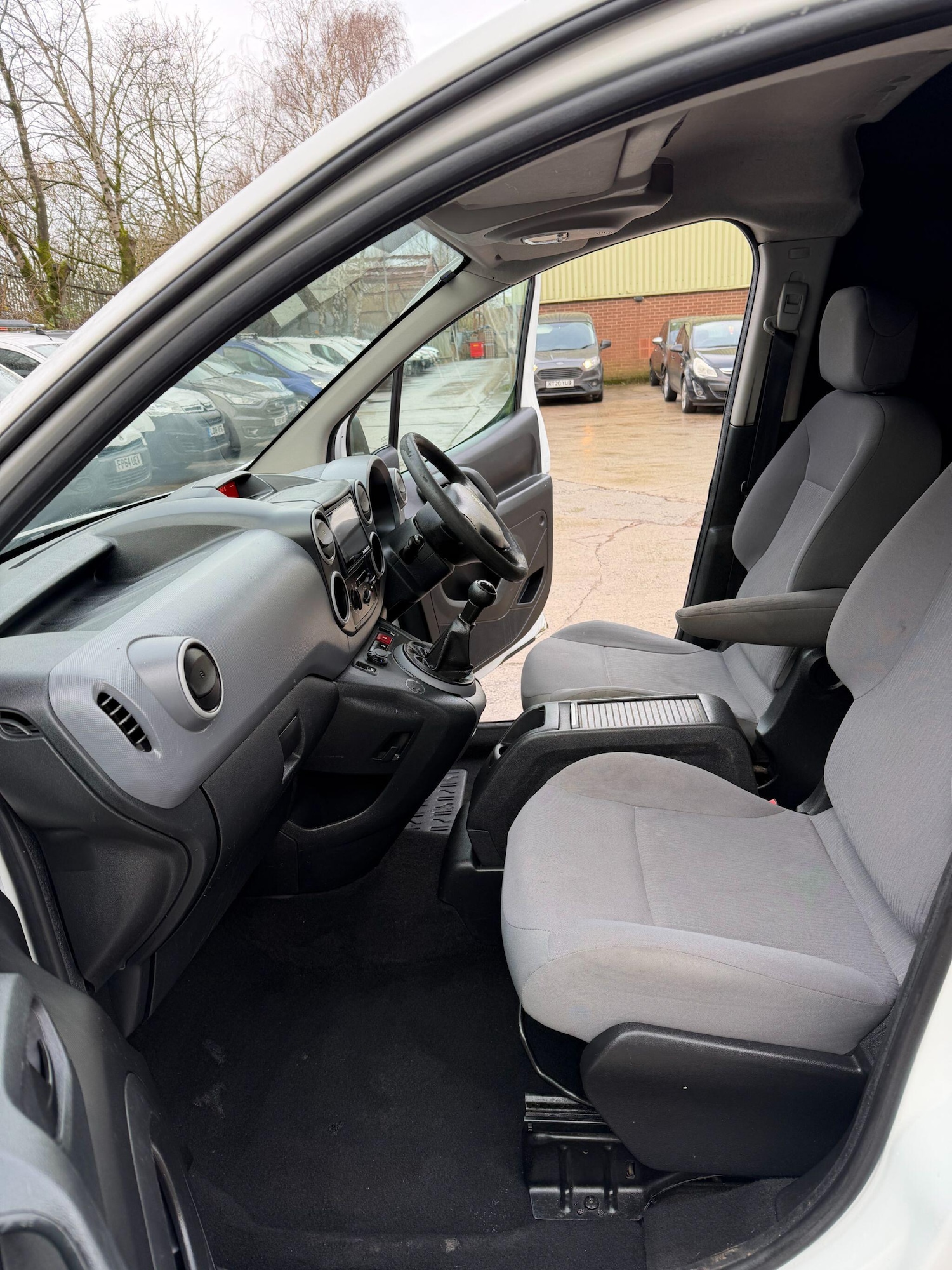 Used Peugeot Partner 2014 for sale - 77237982: Photo 35