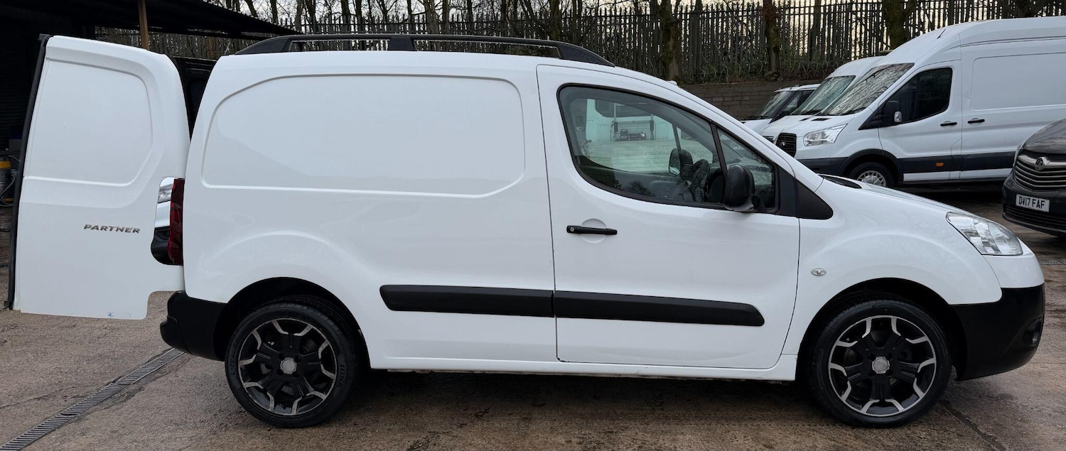 Used Peugeot Partner 2014 for sale - 77237982: Photo 9