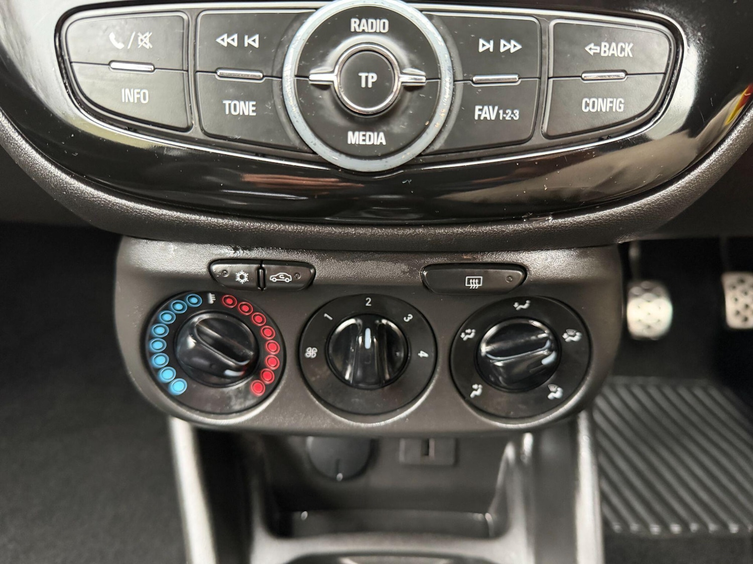 Used Vauxhall Corsa Van for sale - 77174720: Photo 37