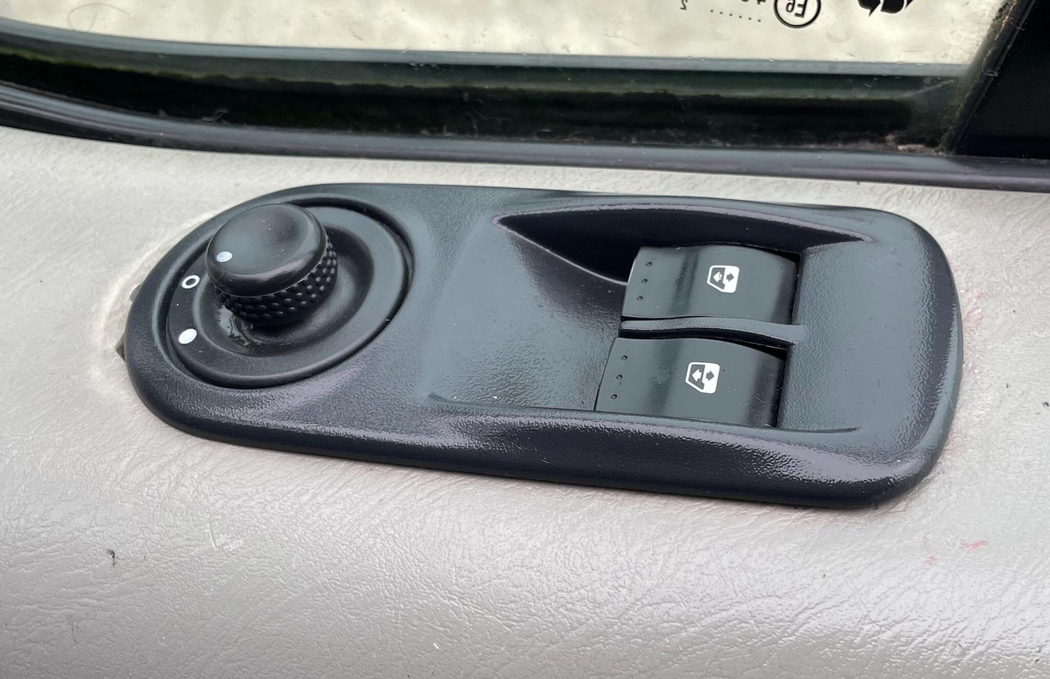 Used Vauxhall Vivaro 2012 for sale - 77424777: Photo 22