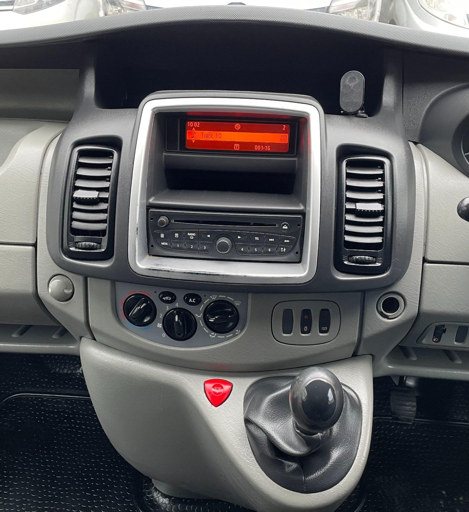 Used Vauxhall Vivaro 2012 for sale - 77424777: Photo 29