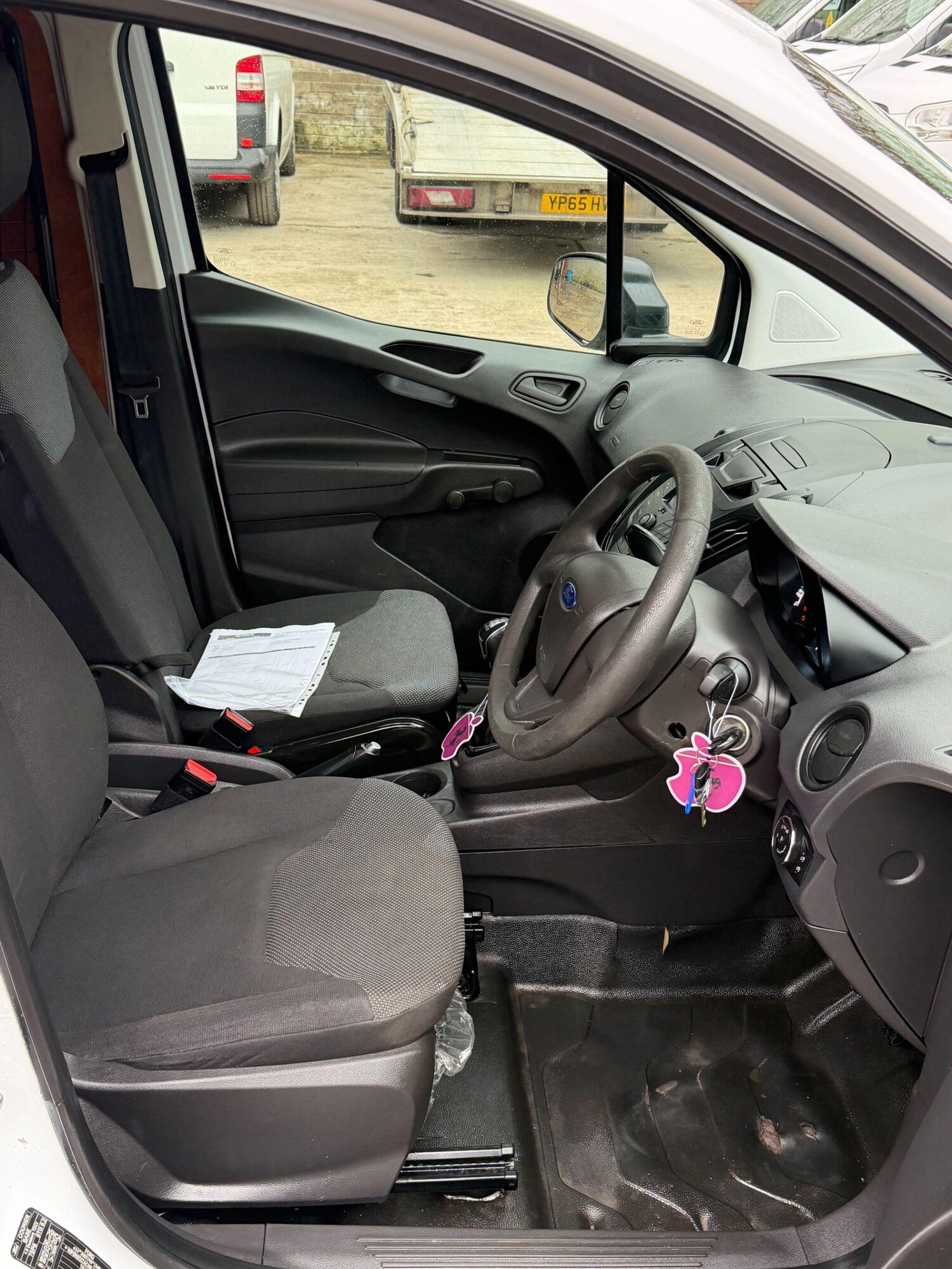 Used Ford Transit Courier for sale - 78115070: Photo 27