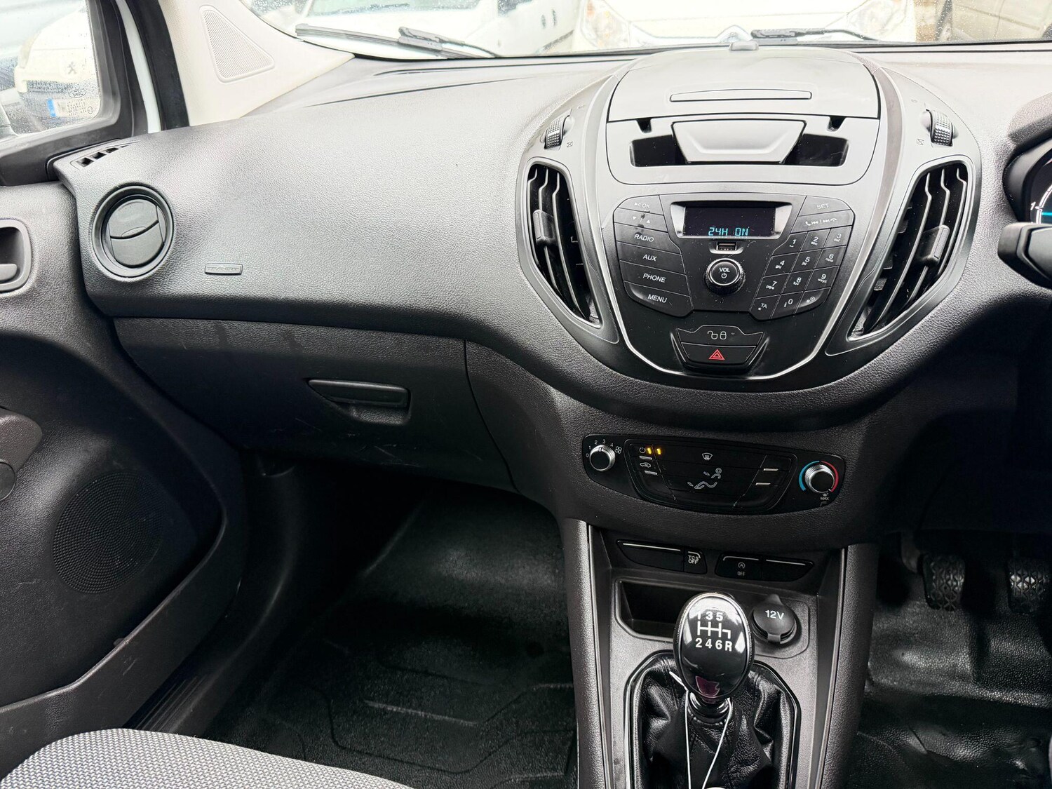 Used Ford Transit Courier for sale - 78115070: Photo 31