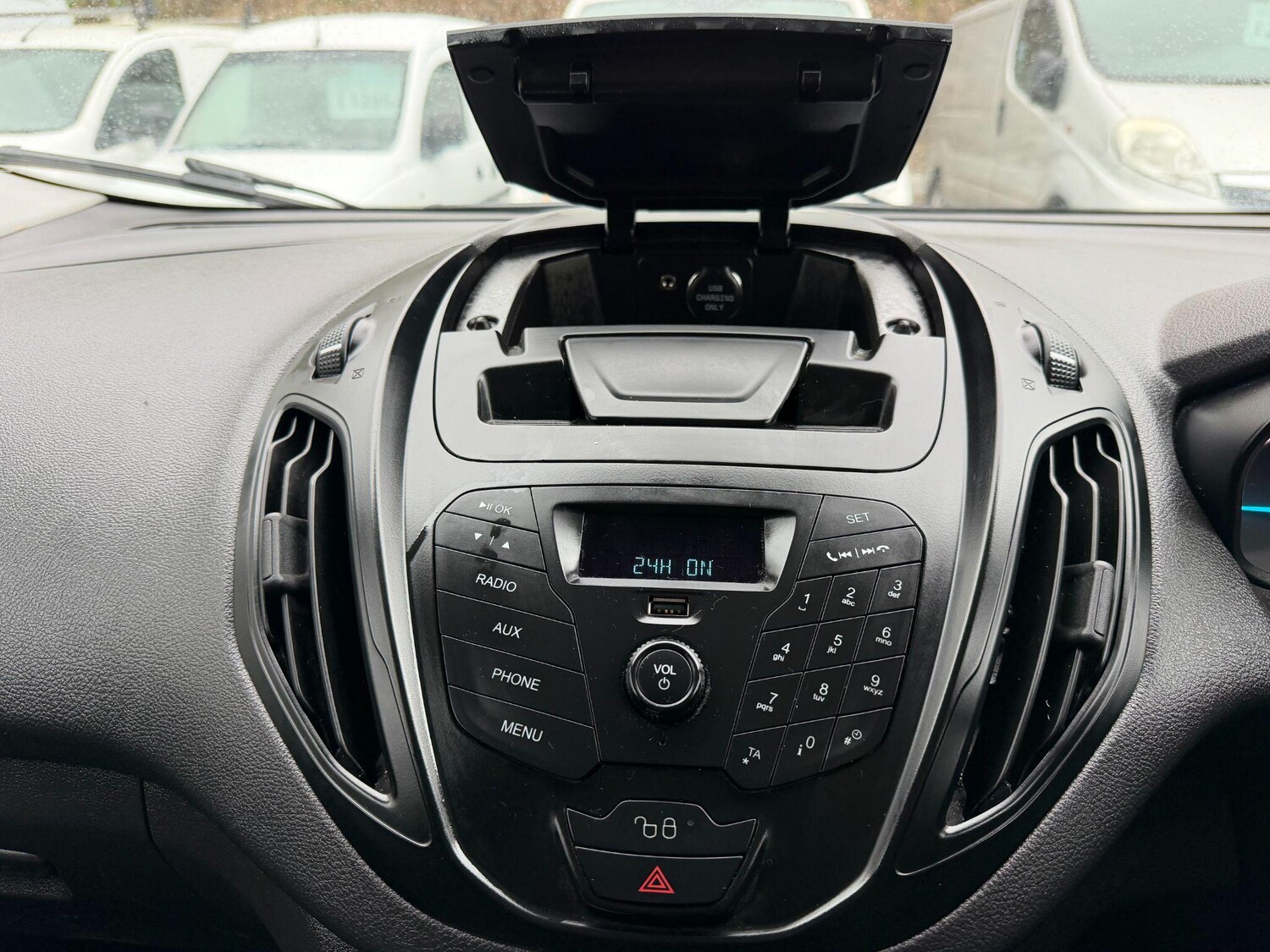 Used Ford Transit Courier for sale - 78115070: Photo 33