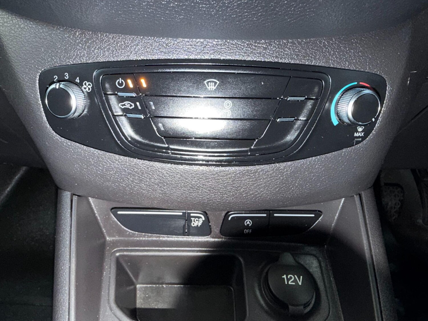 Used Ford Transit Courier for sale - 78115070: Photo 34