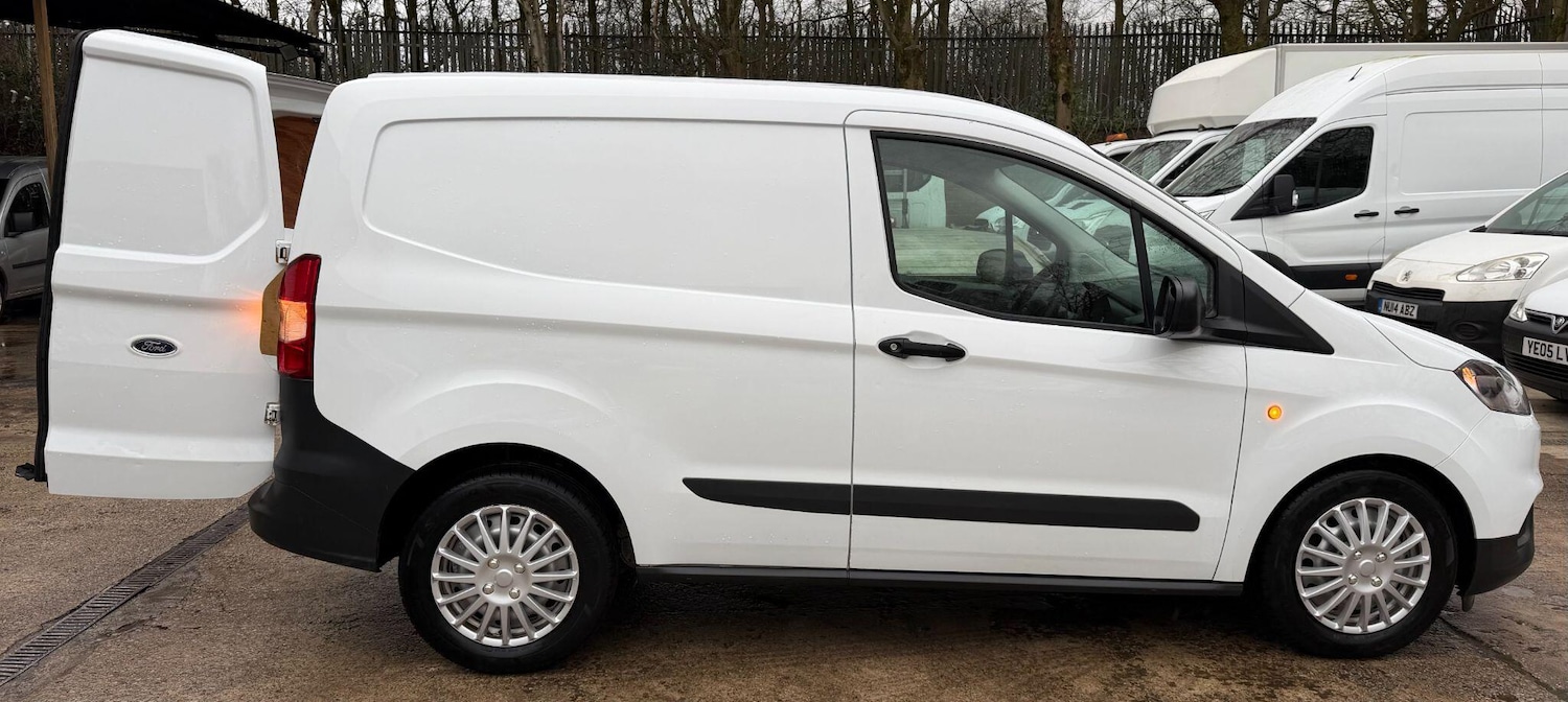 Used Ford Transit Courier for sale - 78115070: Photo 9