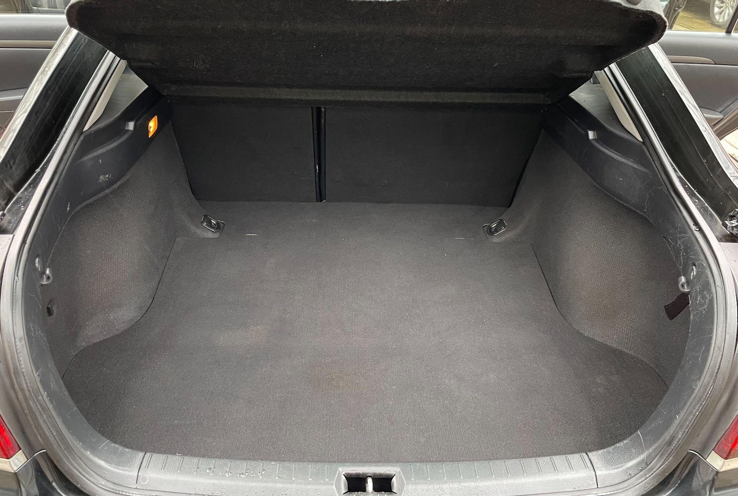 Used Toyota Avensis 2006 for sale - 76549795: Photo 11