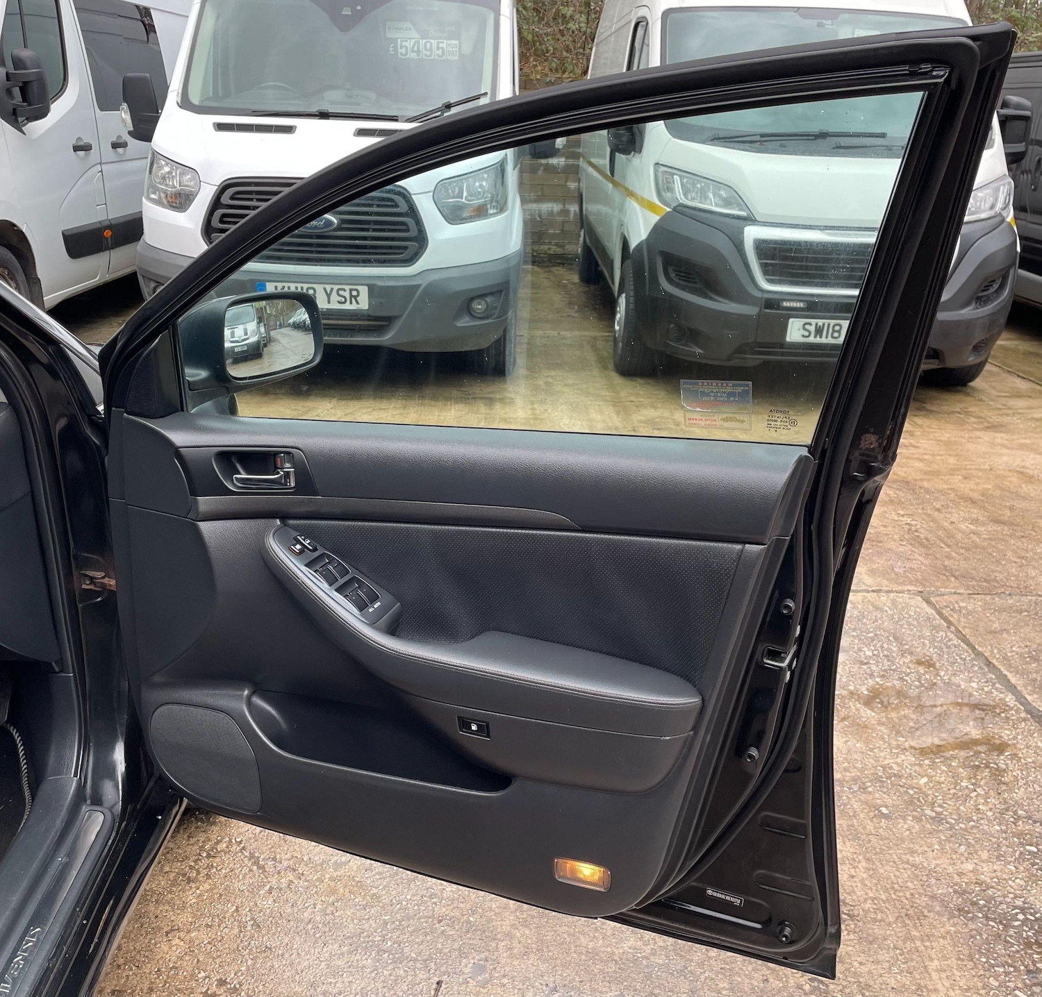 Used Toyota Avensis 2006 for sale - 76549795: Photo 24