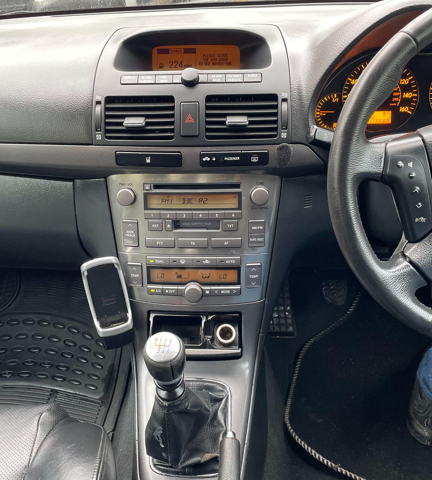 Used Toyota Avensis 2006 for sale - 76549795: Photo 35