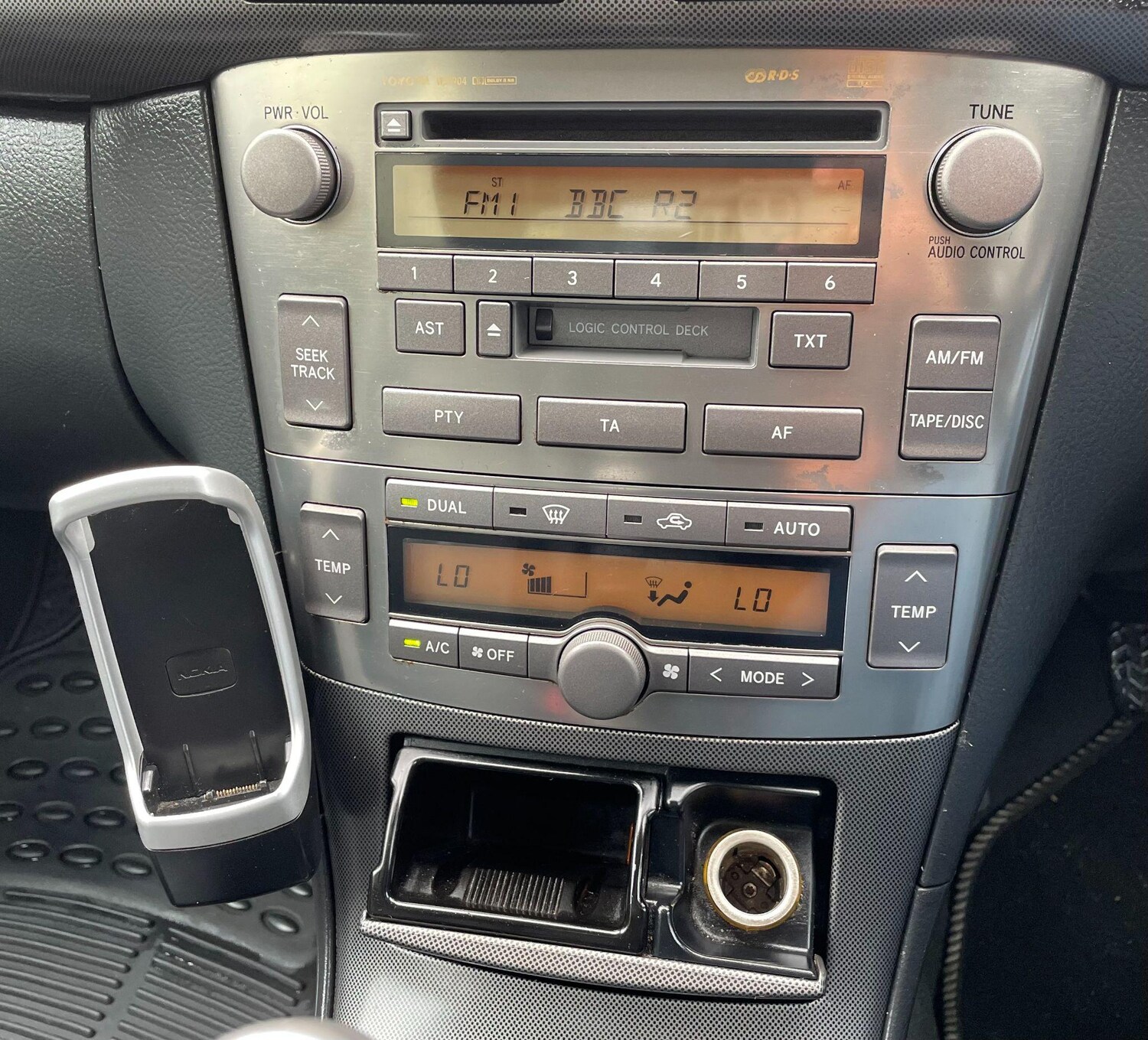 Used Toyota Avensis 2006 for sale - 76549795: Photo 37