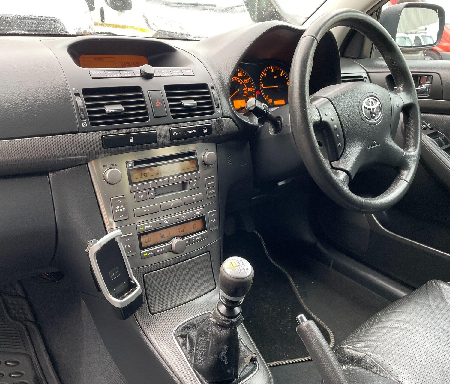 Used Toyota Avensis 2006 for sale - 76549795: Photo 41