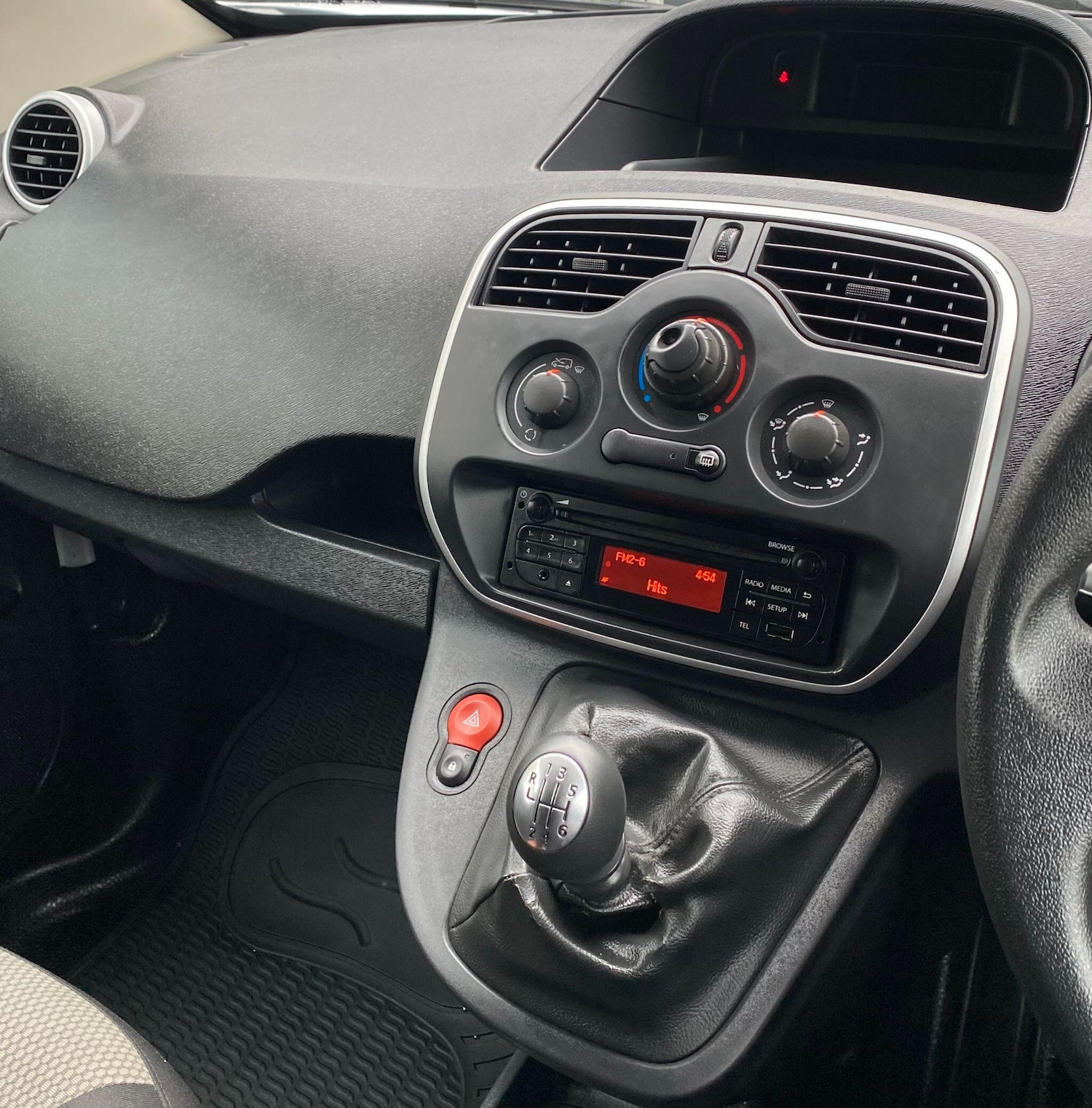 Used Renault Kangoo 2021 for sale - 76550272: Photo 32