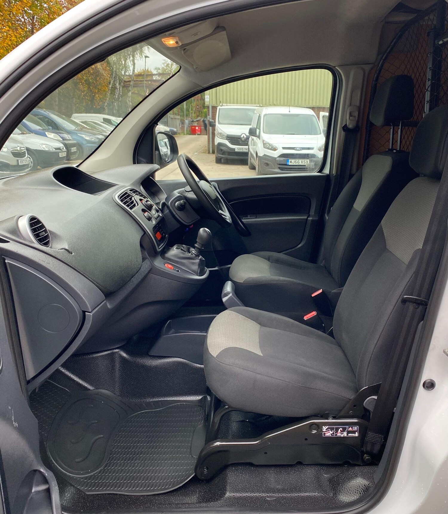 Used Renault Kangoo 2021 for sale - 76550272: Photo 36