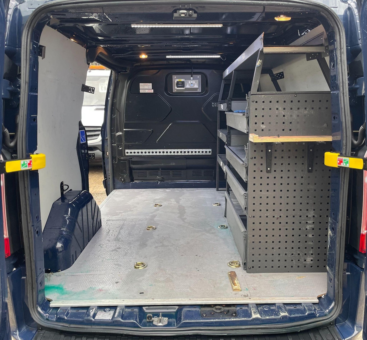 Used Ford Transit Custom 2019 for sale - 77306129: Photo 12