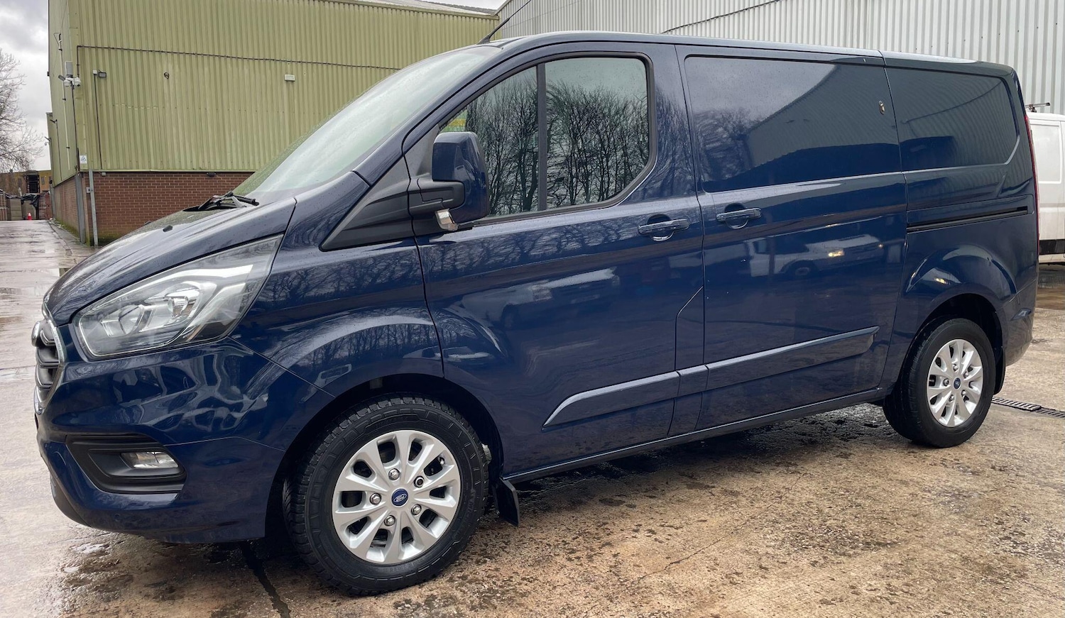 Used Ford Transit Custom 2019 for sale - 77306129: Photo 20