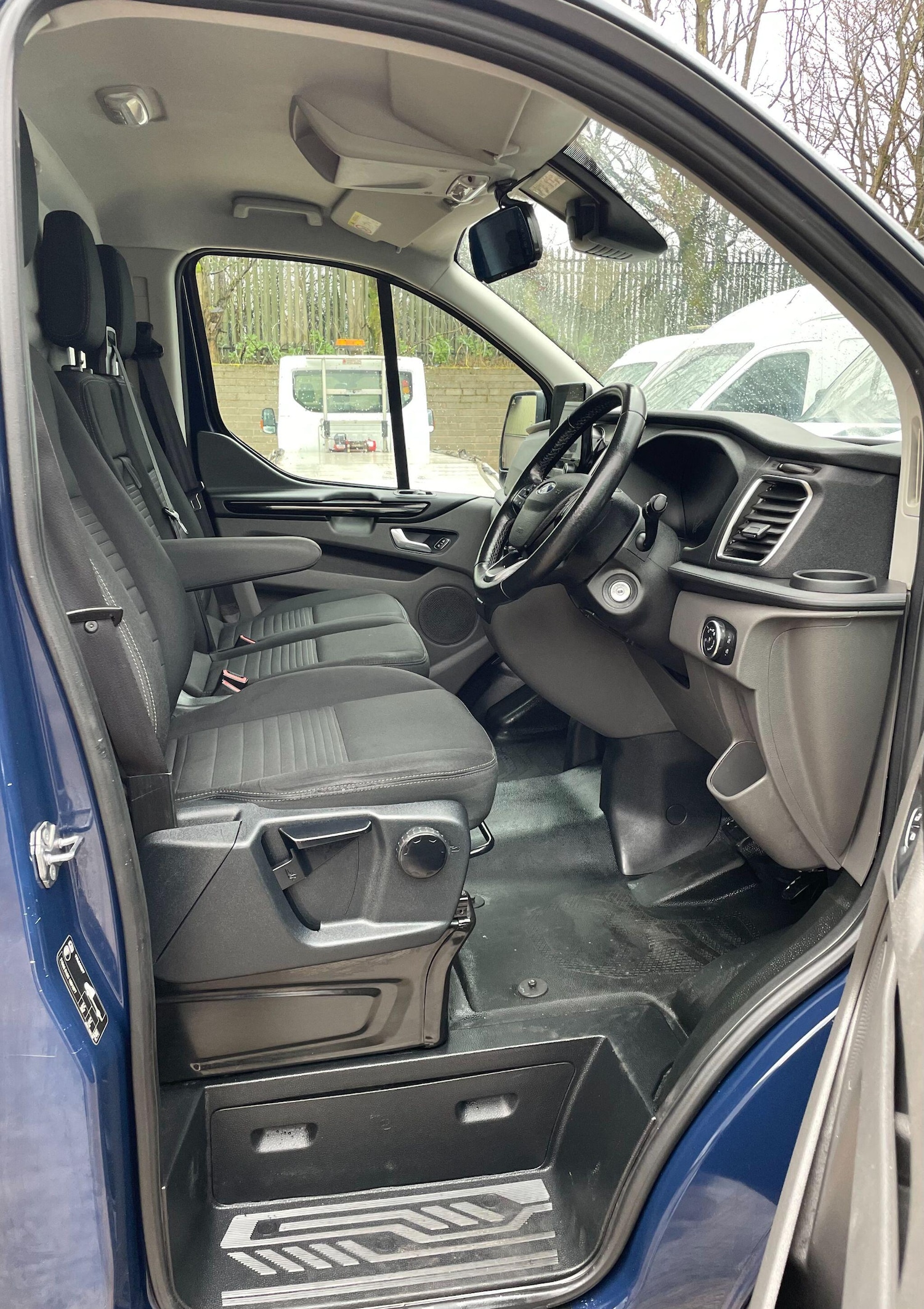 Used Ford Transit Custom 2019 for sale - 77306129: Photo 25