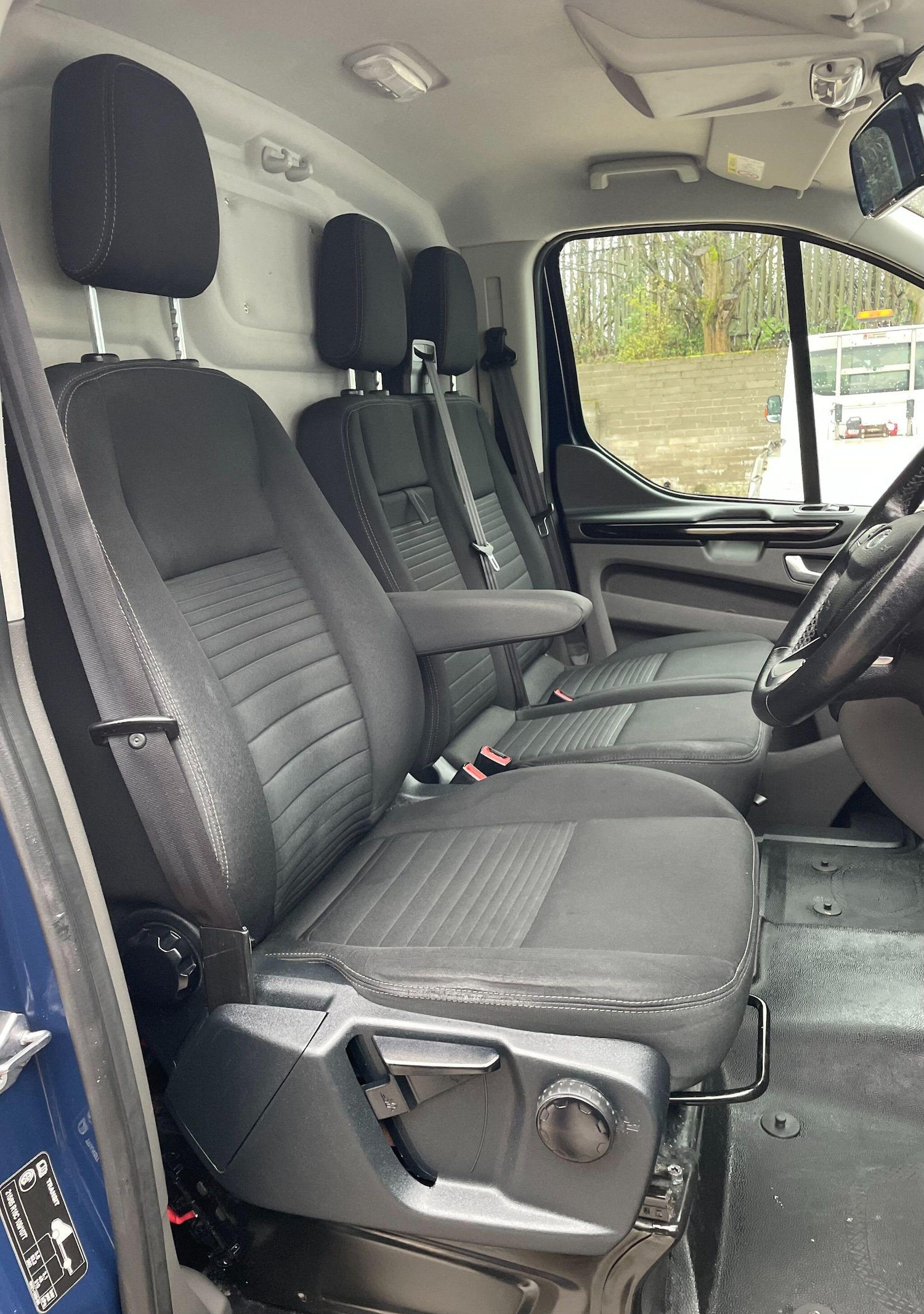 Used Ford Transit Custom 2019 for sale - 77306129: Photo 26