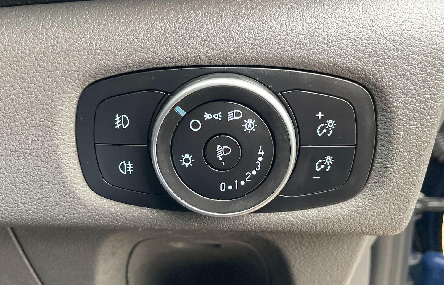 Used Ford Transit Custom 2019 for sale - 77306129: Photo 28