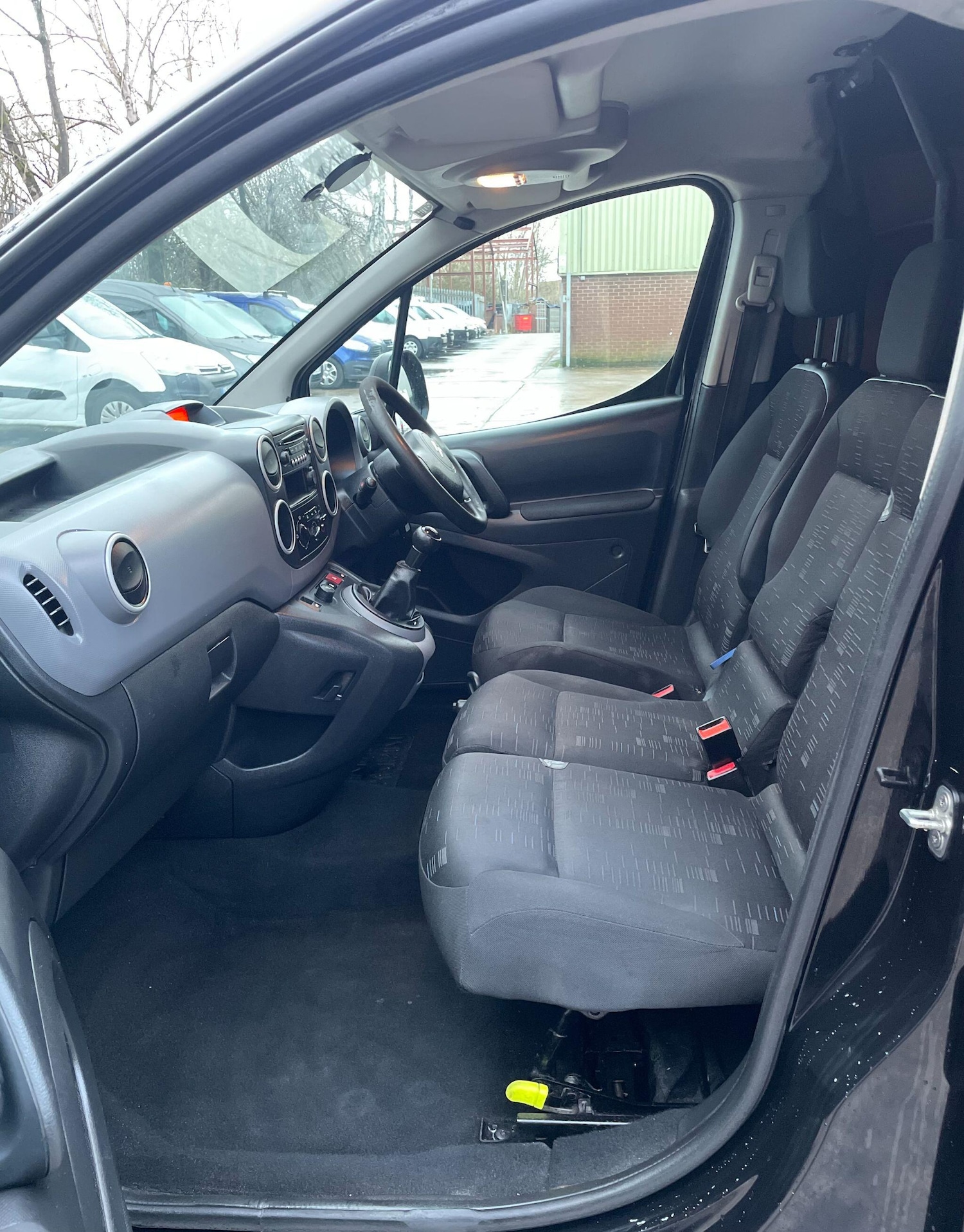 Used Citroen Berlingo 2010 for sale - 77190963: Photo 34