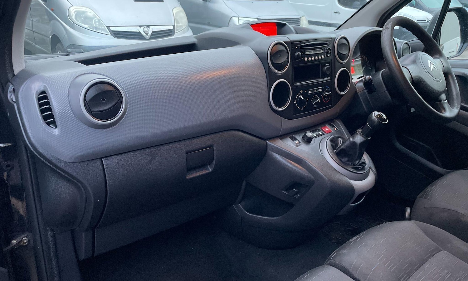 Used Citroen Berlingo 2010 for sale - 77190963: Photo 35