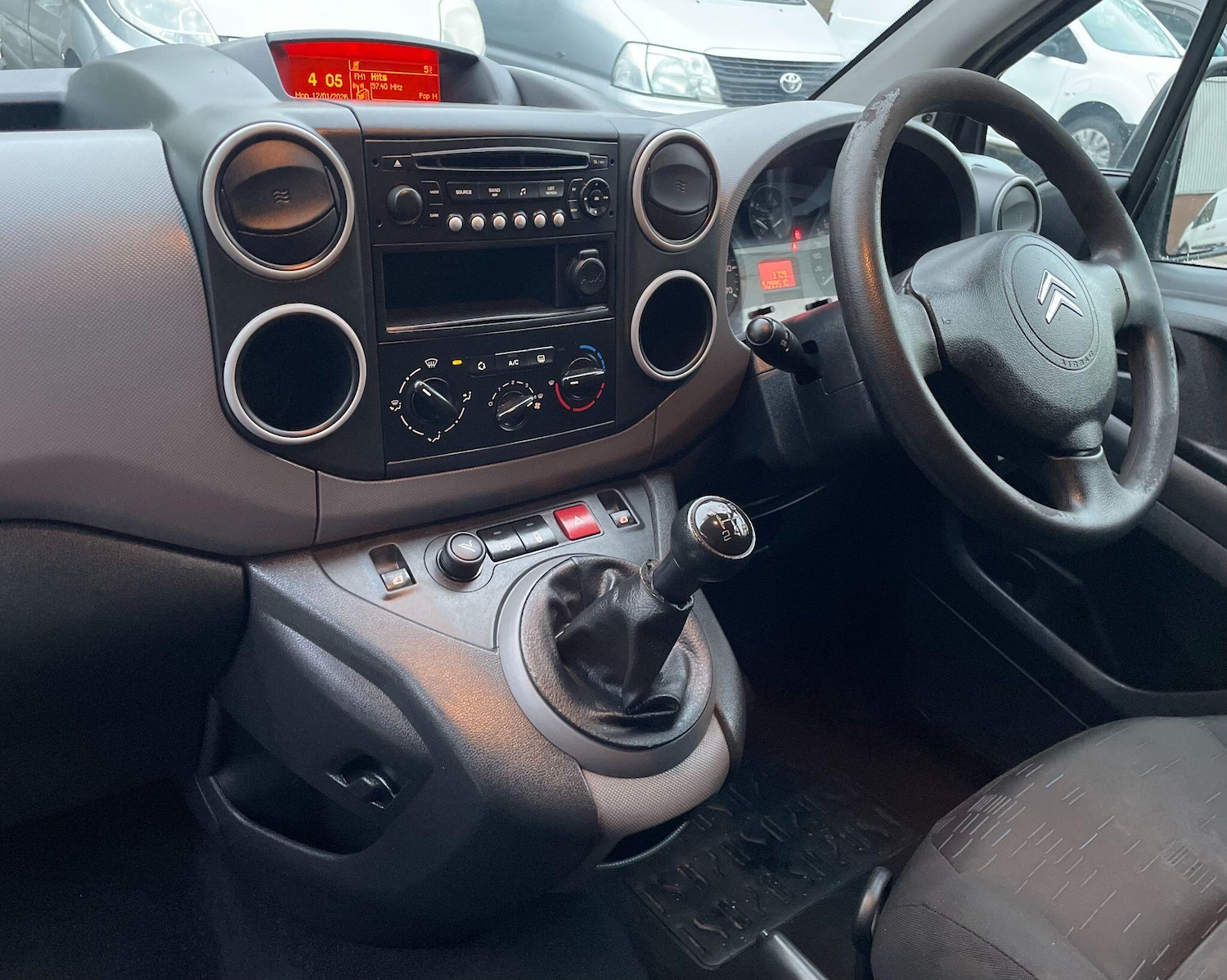 Used Citroen Berlingo 2010 for sale - 77190963: Photo 36