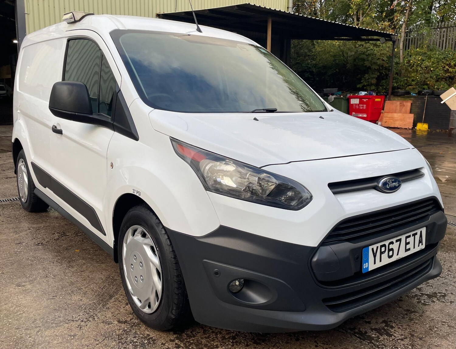 Used Ford Transit Connect 2017 for sale - 76550125: Photo 4