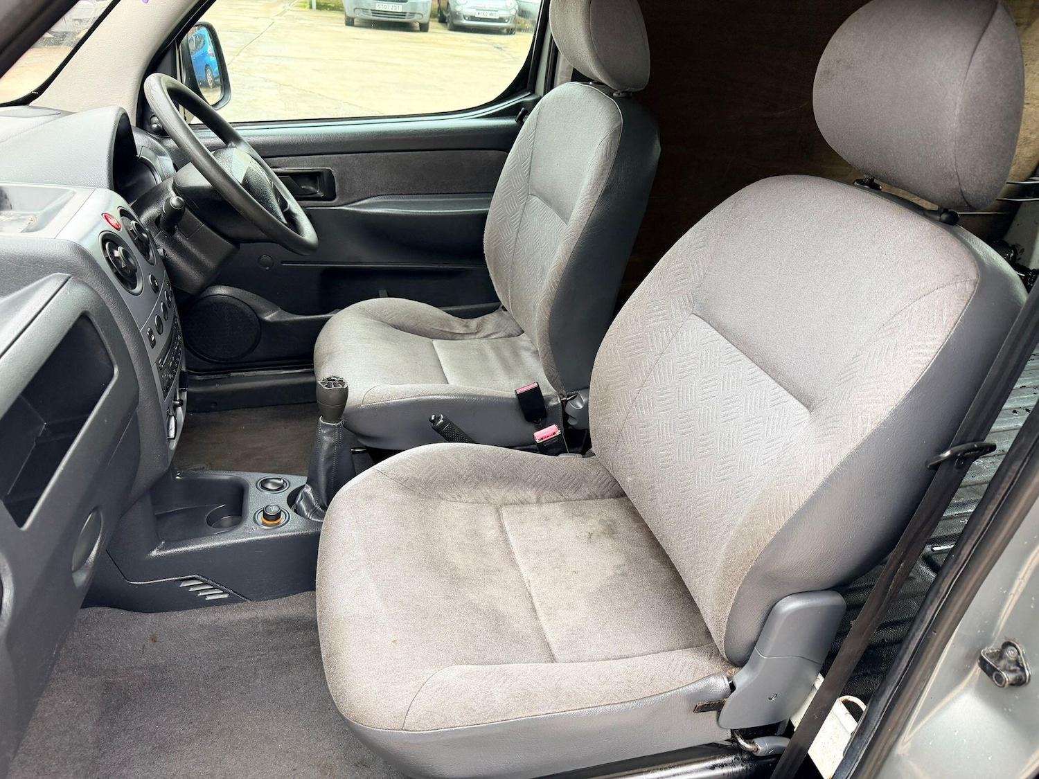 Used Citroen Berlingo for sale - 77511373: Photo 33