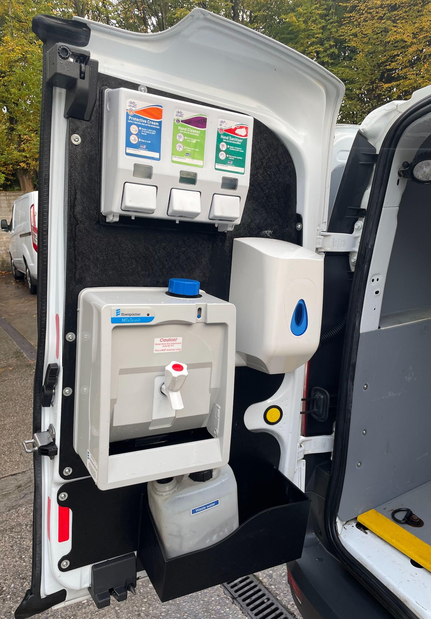 Used Ford Transit Connect 2017 for sale - 76926744: Photo 12