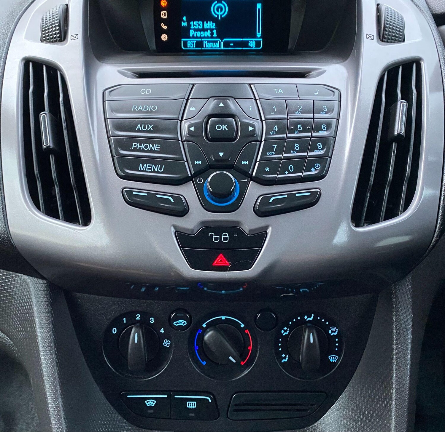 Used Ford Transit Connect 2014 for sale - 76753041: Photo 43