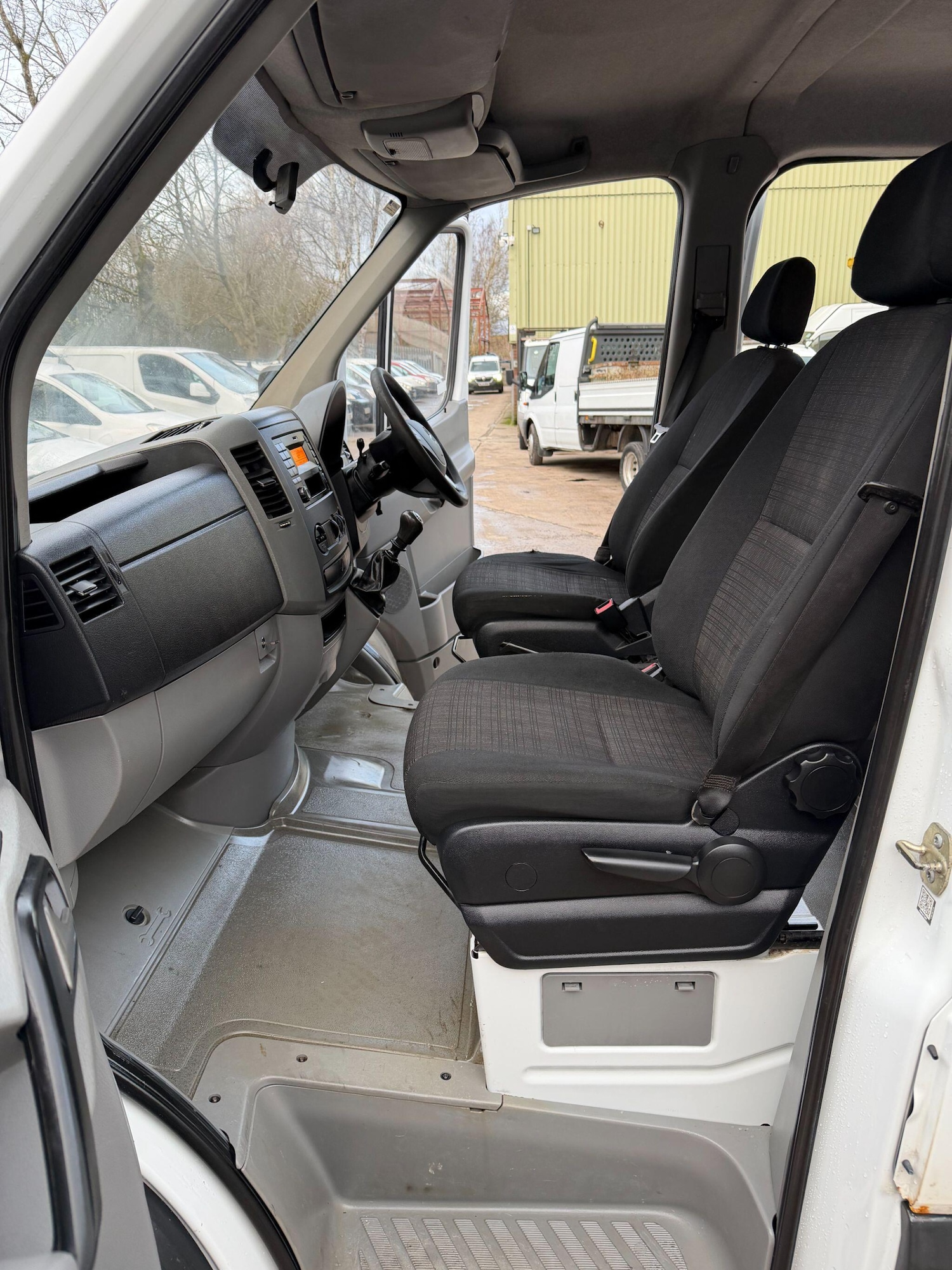 Used Mercedes-Benz Sprinter 2015 for sale - 77586711: Photo 45